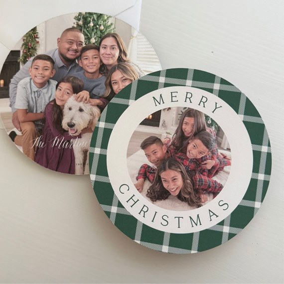 circular christmas card with plaid border and photo area