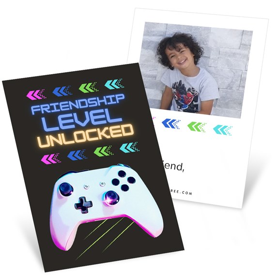 gaming-themed Valentine's card with photo area